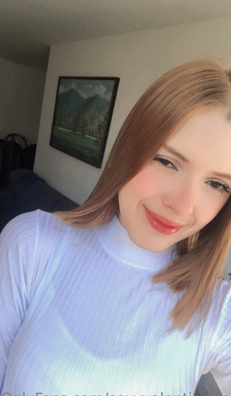 skinny teen big tits onlyfans pretty photos