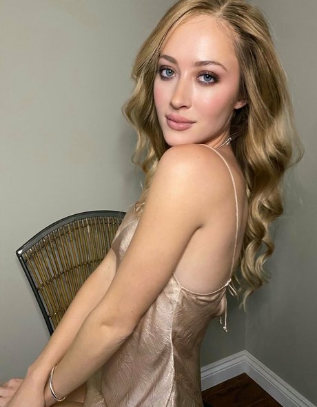 Stephanie Mitchell hot pornstar pictures