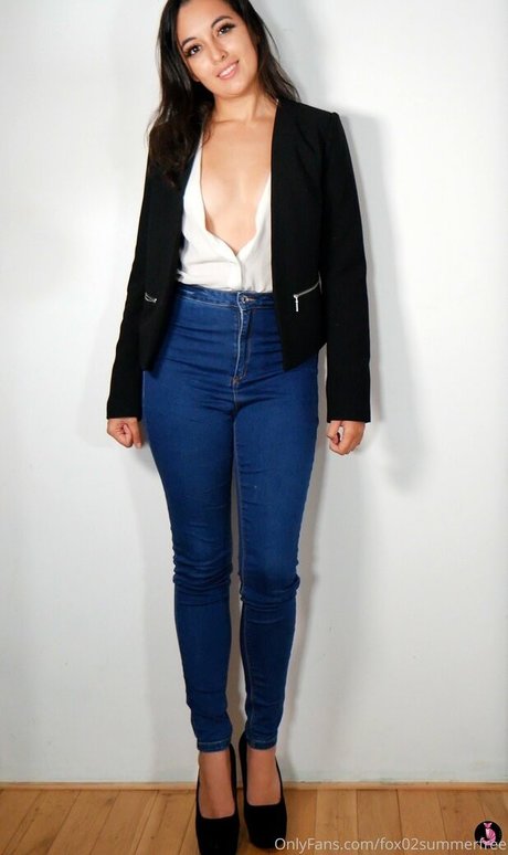 fat ass asian onlyfans hot sexy picture