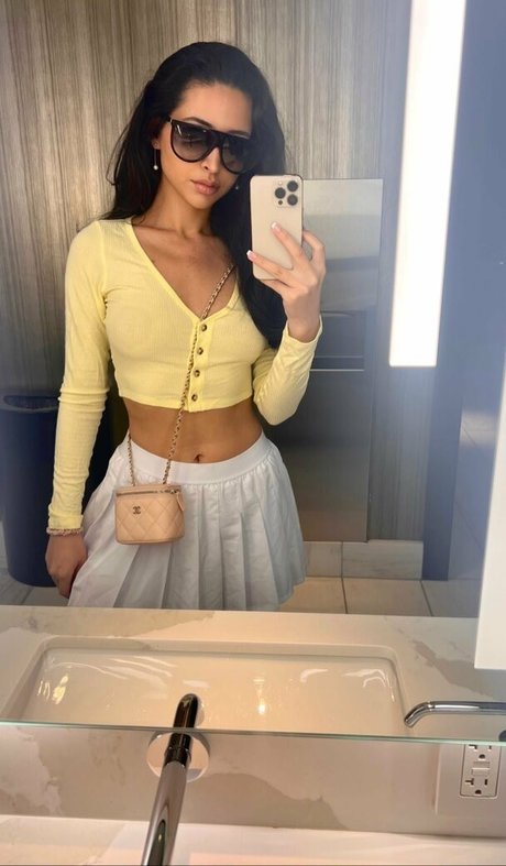 Serena Milan pornstar exclusive archive