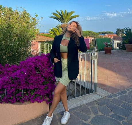 Shabel perfect model pic