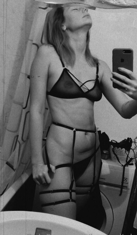 Mistress Lana art pornstar image