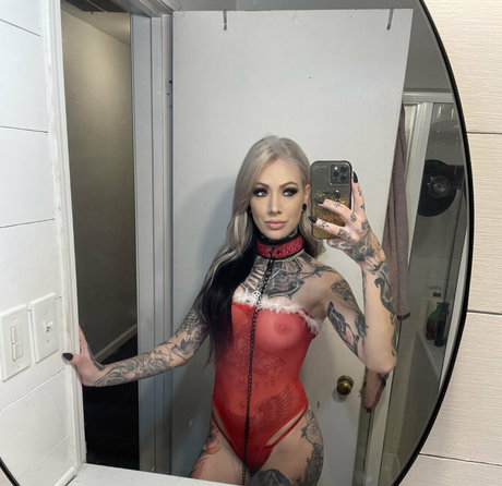 blonde cougar onlyfans beautiful galleries