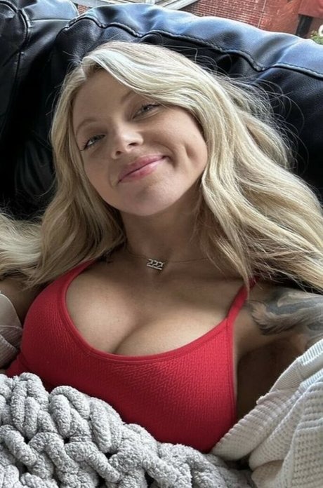 transgender onlyfans porno image