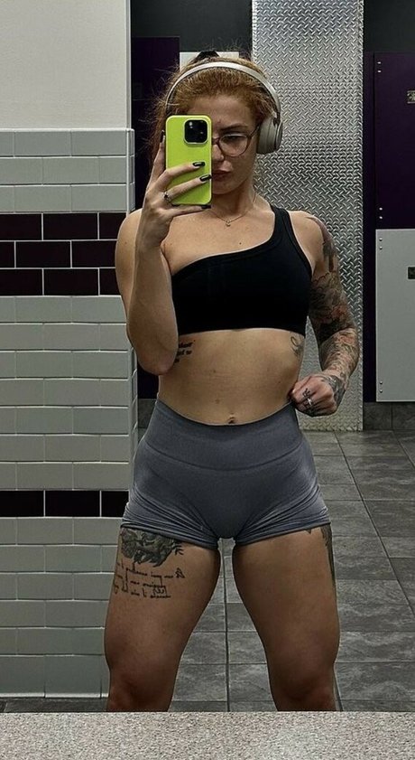 musclemommmmy star free pics