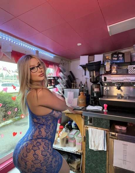 Stacked Blonde best star pic