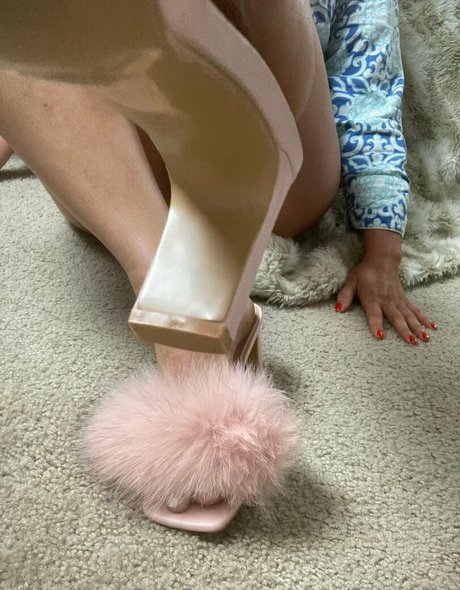 angelfootcakes naked pornstar galleries