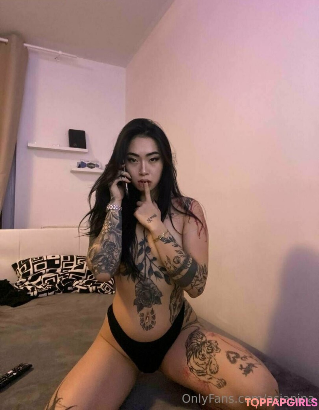 bimbo onlyfans pretty archive
