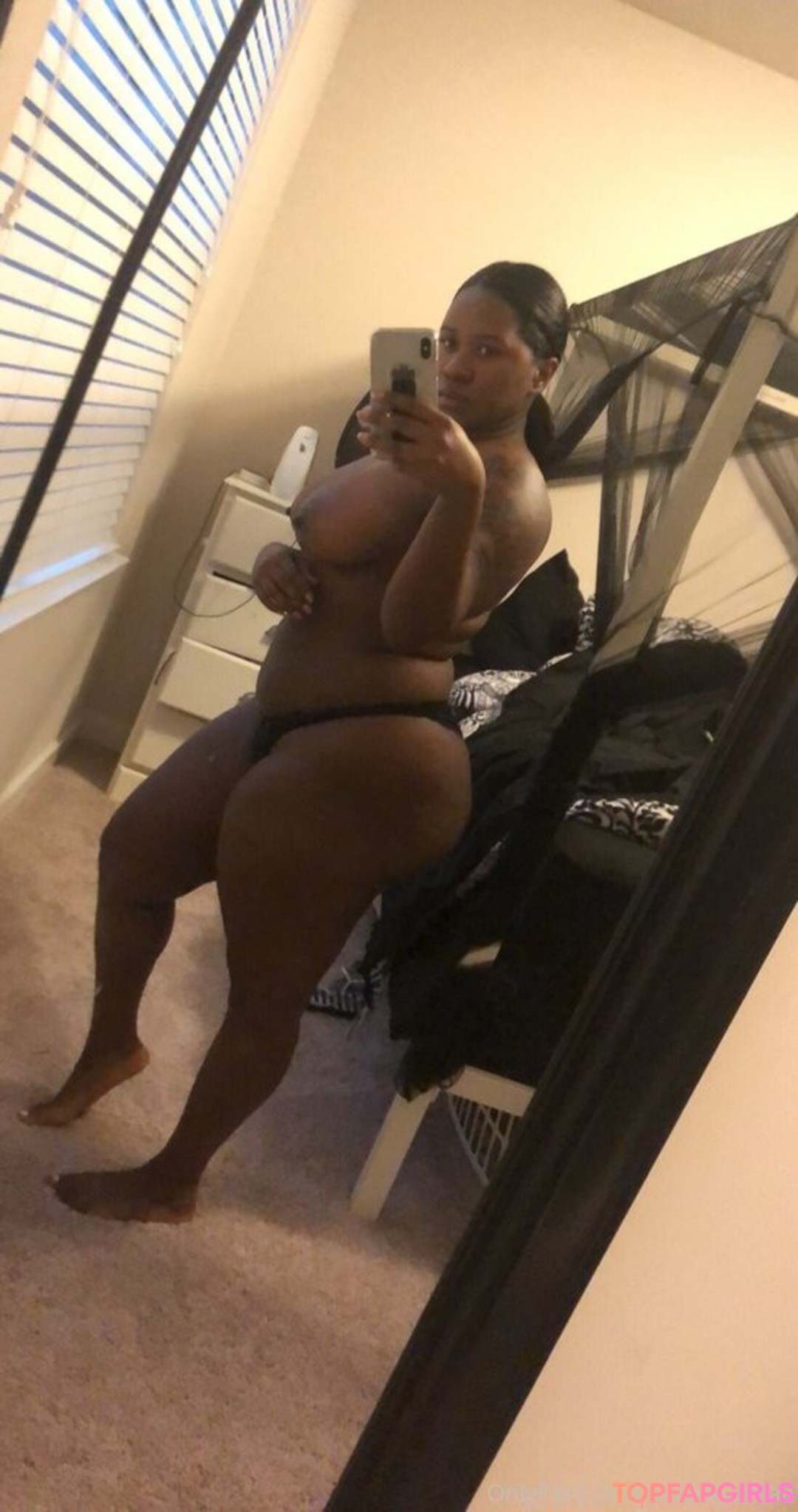 outside onlyfans erotic galleries