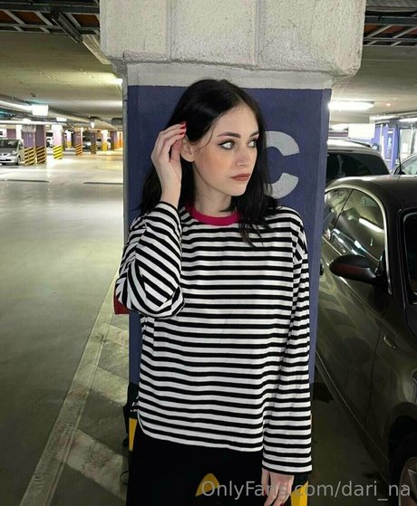 monicawollf nice star archive