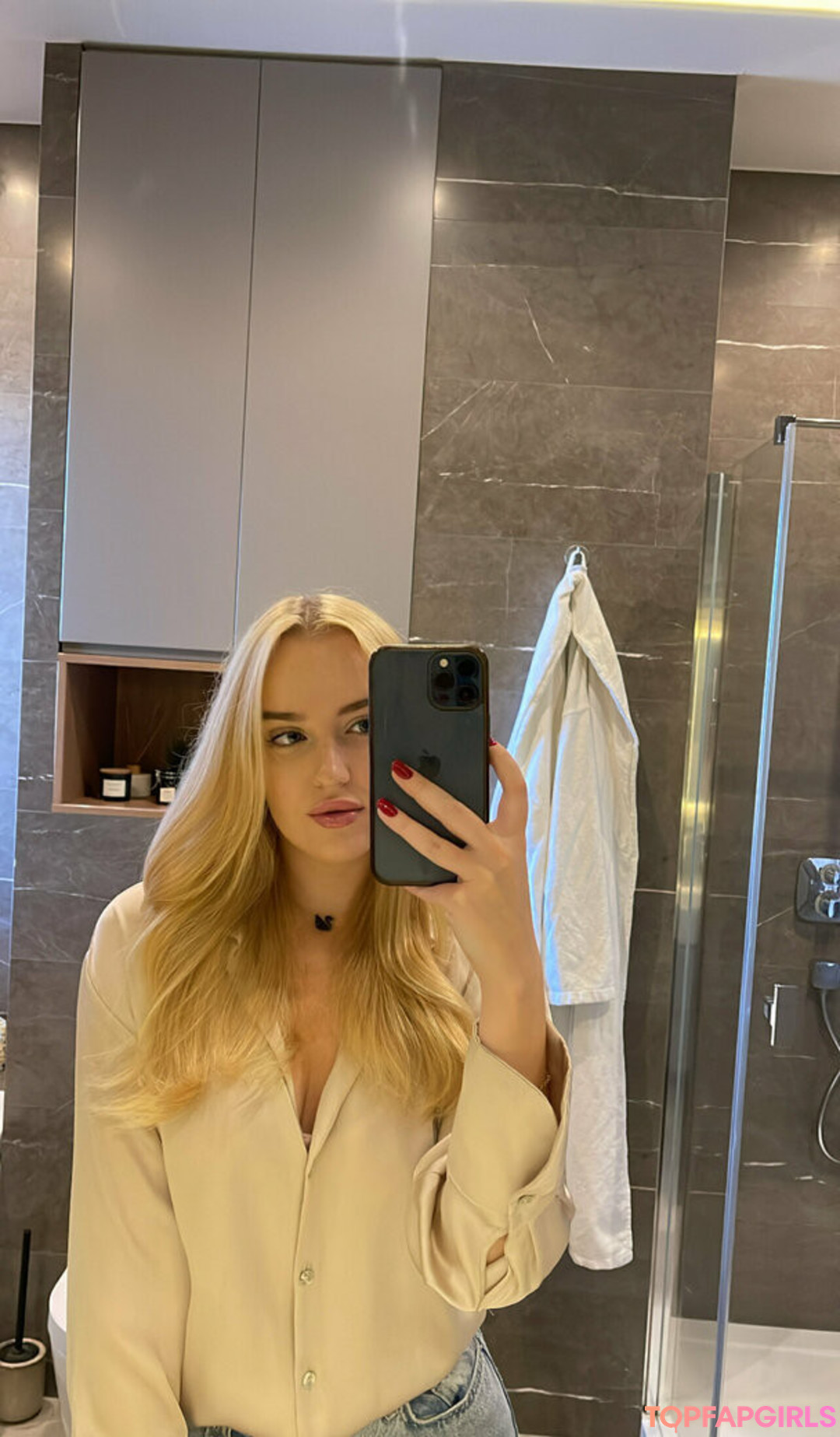 ashley boob star xxx photo