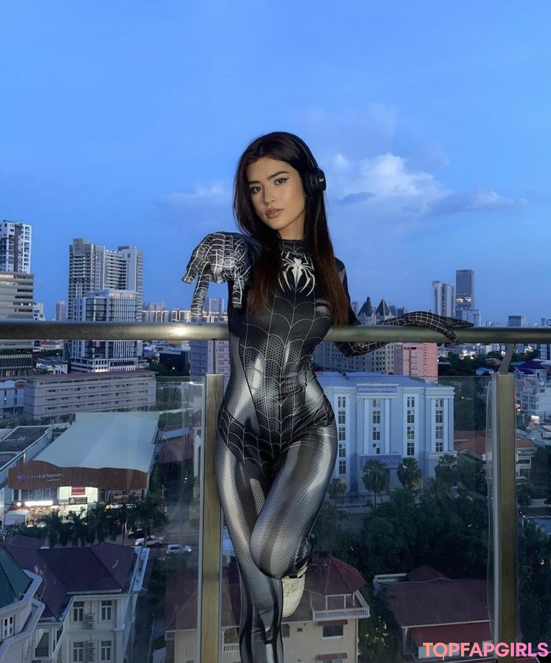 melia cstn nude model image