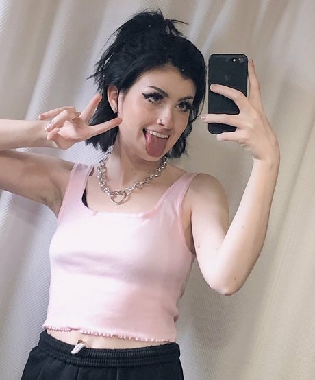 Colliscool model sexy photos