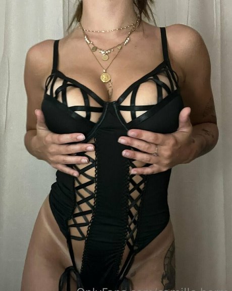 Camille Hermelin high quality model gallery