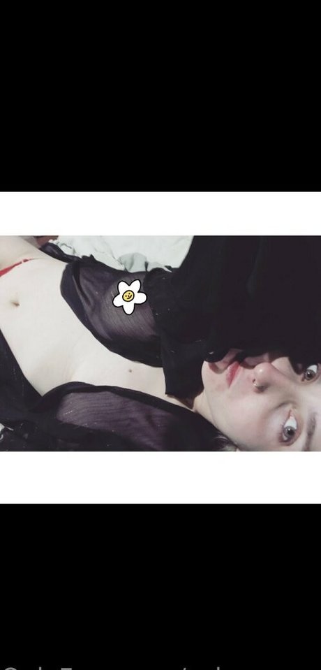 selenepower star exclusive photos