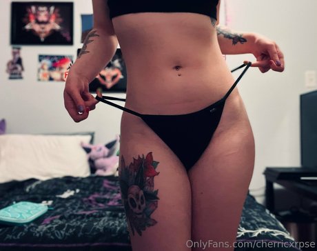 cherricxrpse xxx model pic