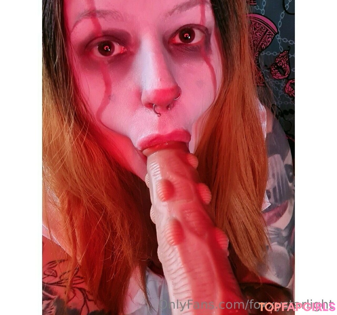 Foxxystarlight adult model gallery