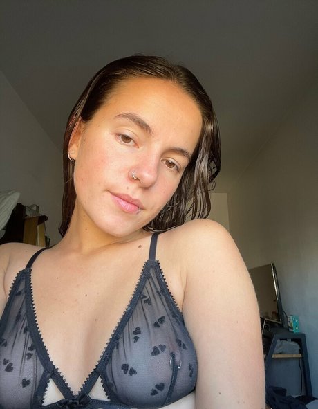 skinny brunette onlyfans art porn picture