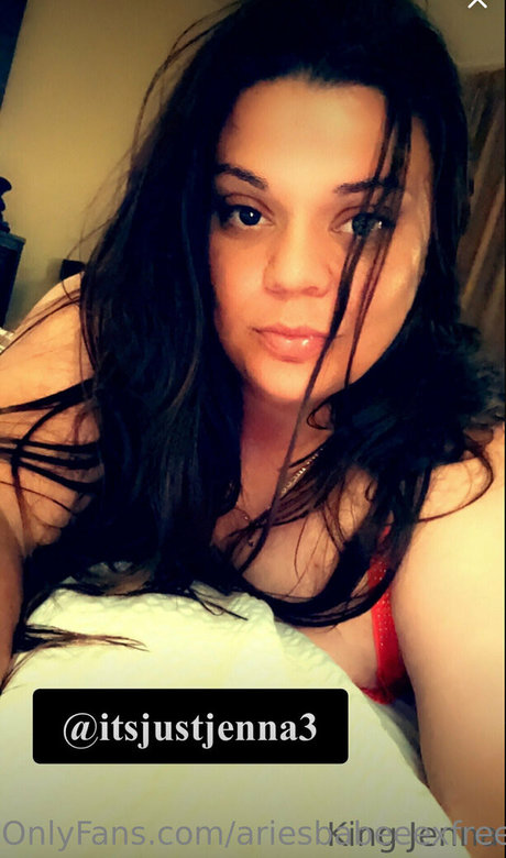 ariesbabeeexfree naked star img