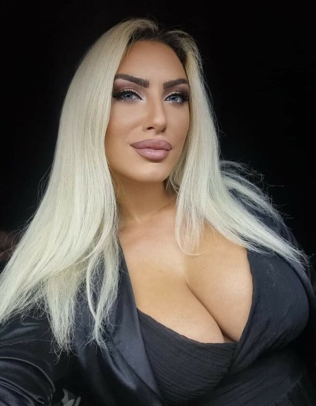 Tea Stosevska star free img