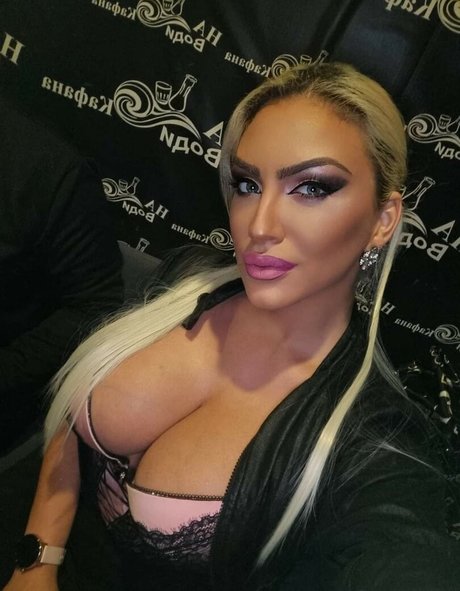 Tea Stosevska nude model gallery