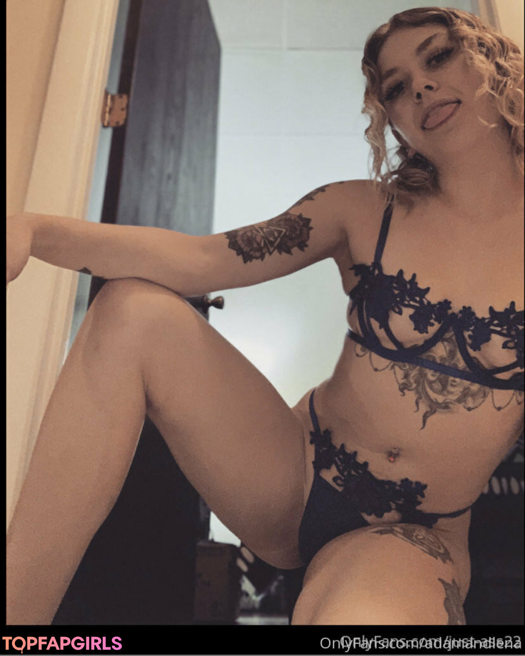 bikini teen onlyfans pornos photo