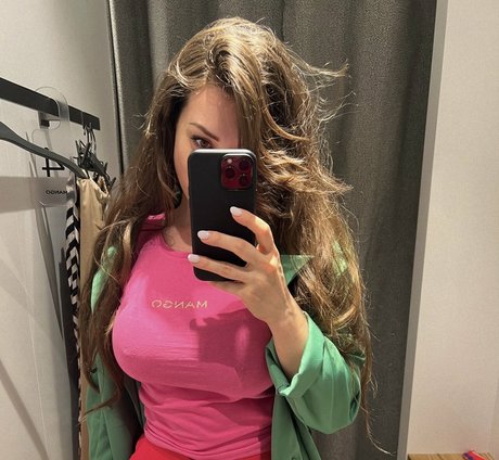 Funtikingym model art pictures