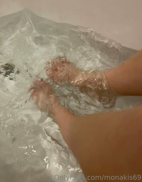 monakis69 best star img