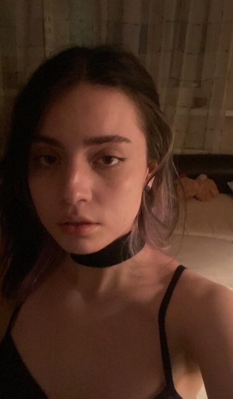 Guzelija model sex gallery