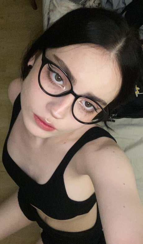 Guzelija hot star pics