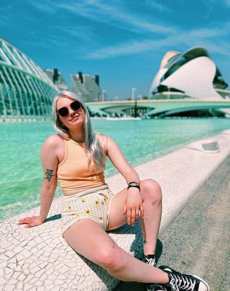 Larissa Zeeuwe top model gallery