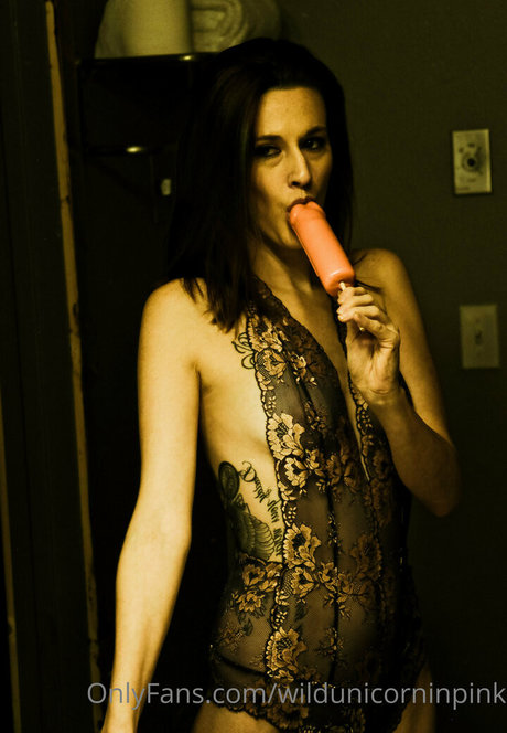 wildunicorninpink perfect pornstar galleries