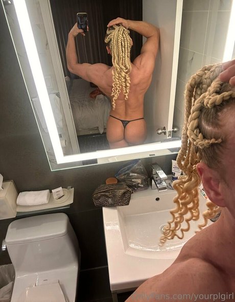 Denise Herber exclusive star img