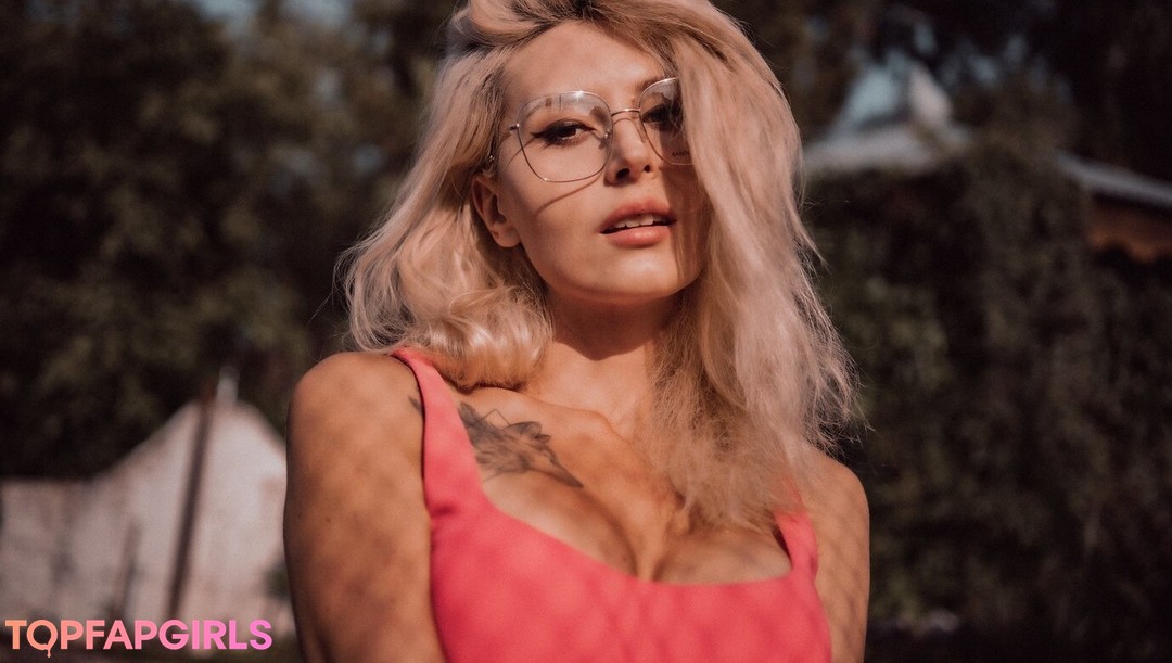 Wolffix pornstar pics