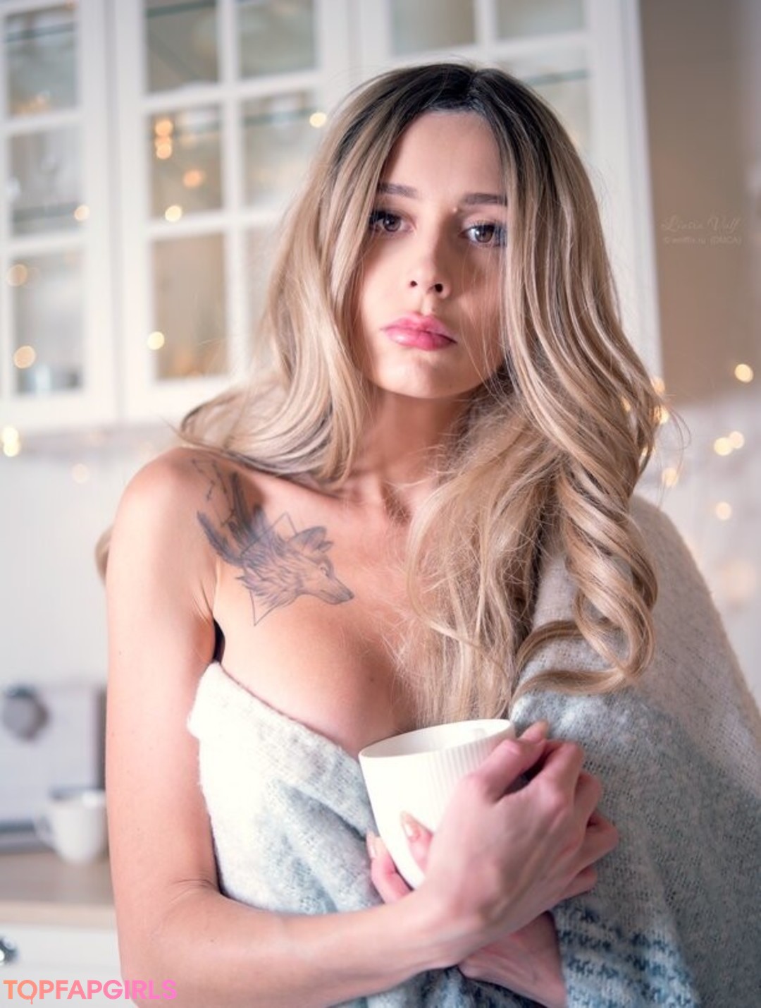 Wolffix model xxx gallery