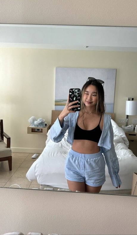 Lisabby naked actress picture