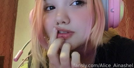 Alice Ainashel pornstar free photo