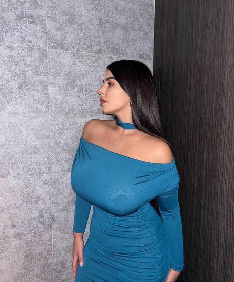 asian gangbang onlyfans porno image