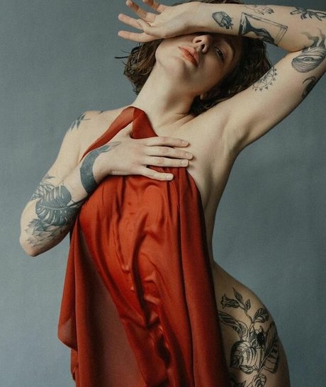 SonyaLekler model hd pictures