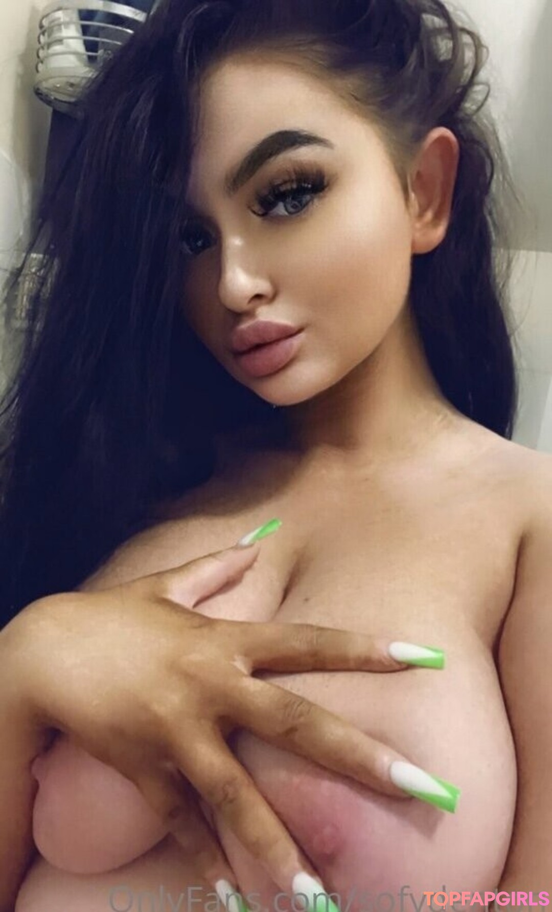 Sofy Denton pretty actress archive