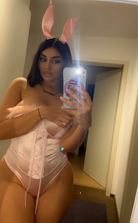 mamacitatalia nude model archive