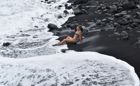 Katie Pentz model naked galleries