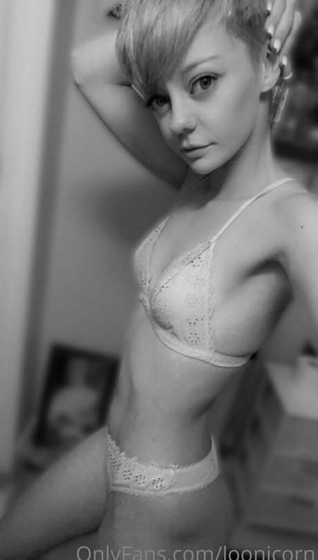 loonicorn high quality actress pic