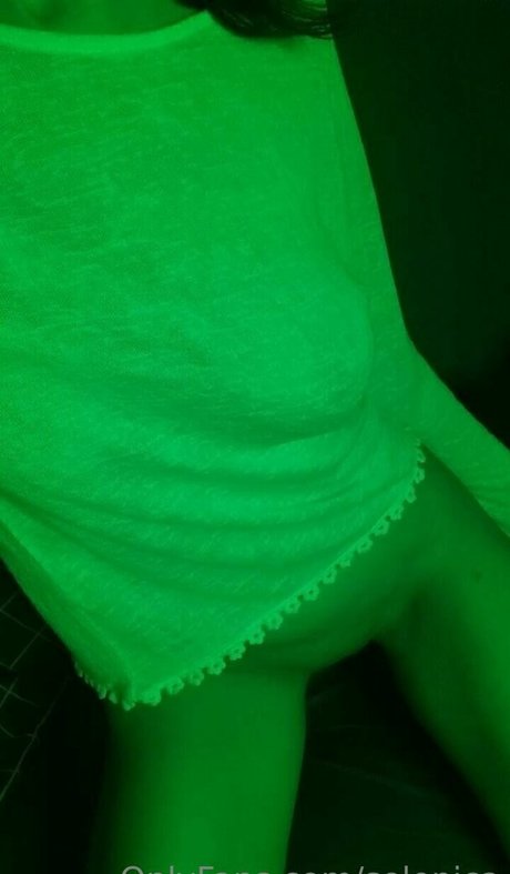 selenica model nude galleries