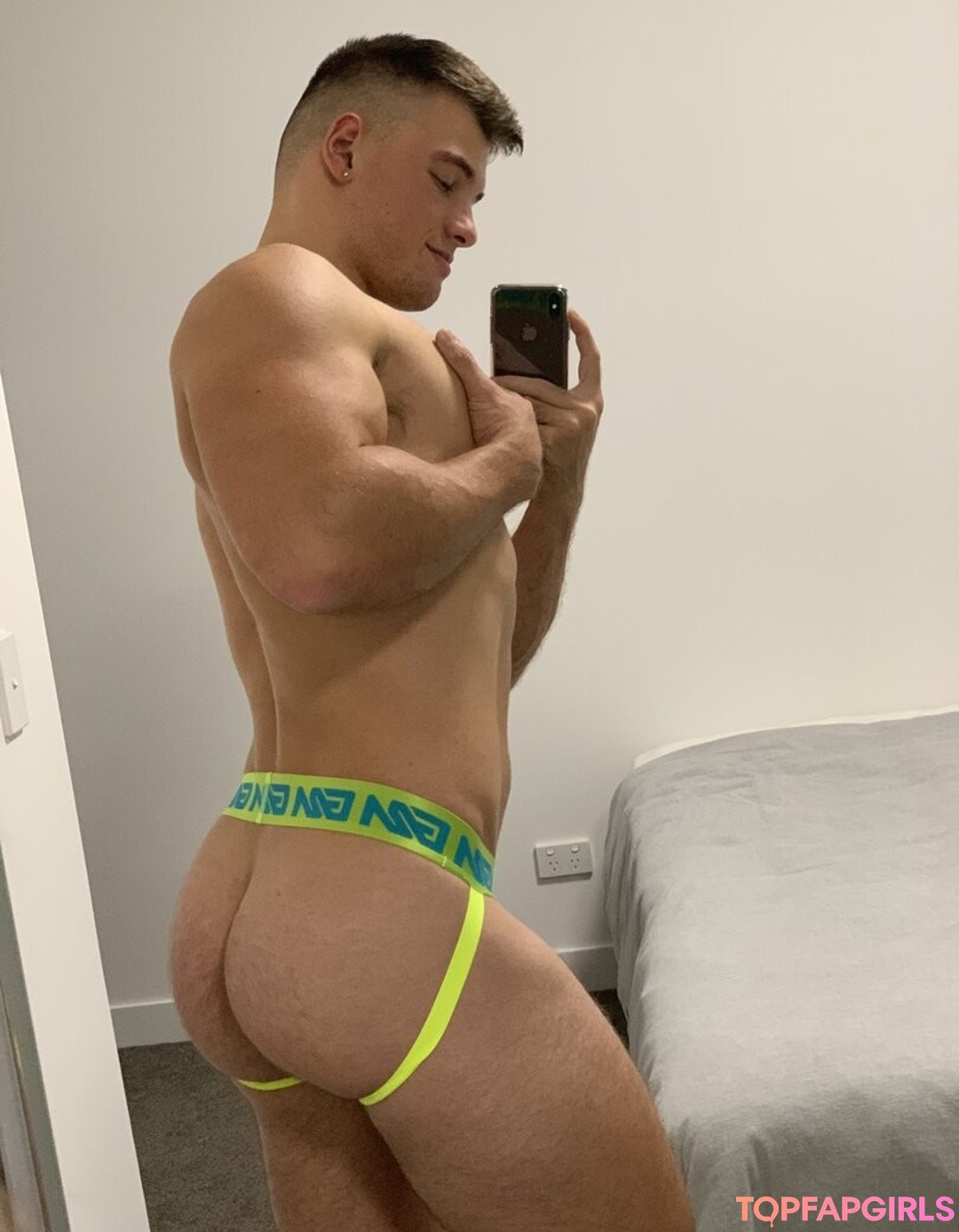 small pussy onlyfans sexy nude picture