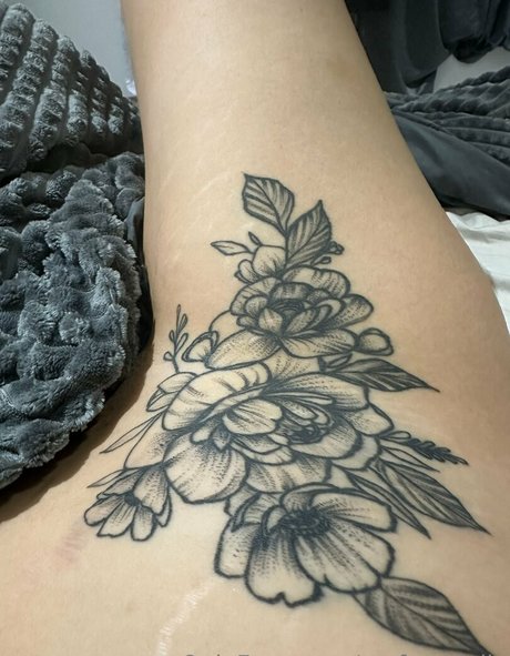 cmfansdaily erotic model pics