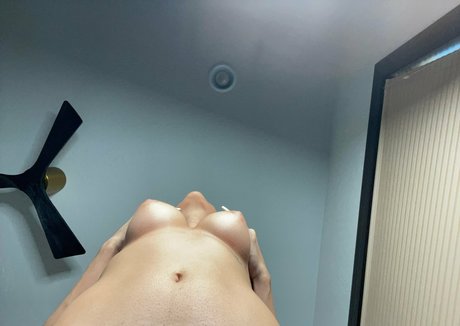 sexxxyselina xxx pornstar picture