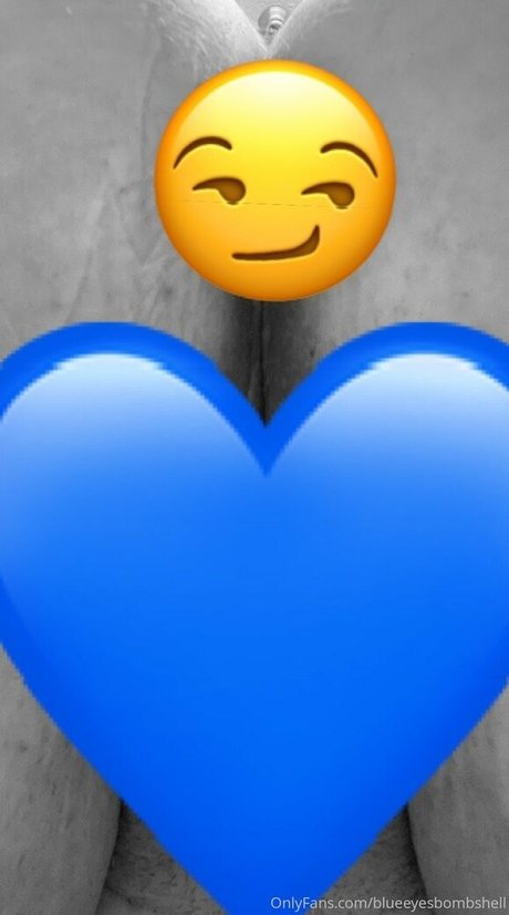 blueeyesbombshell sexy pornstar picture