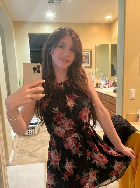 Sarah Hills star adult gallery