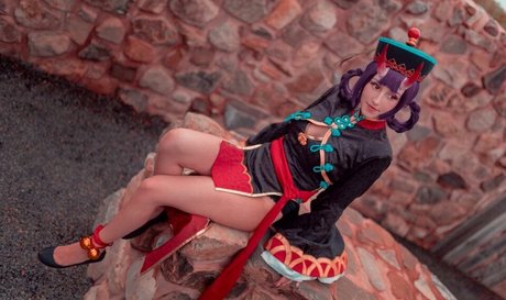 Lucid Dreamer Cosplay star top images